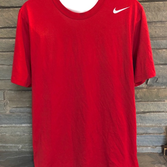Nike Other - Nike Dri-Fit Red Short Sleeve Shirt Size M